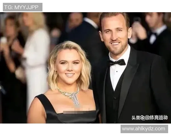 足球明星的妻子如何在荣耀与压力中寻找自我与爱情的平衡之路